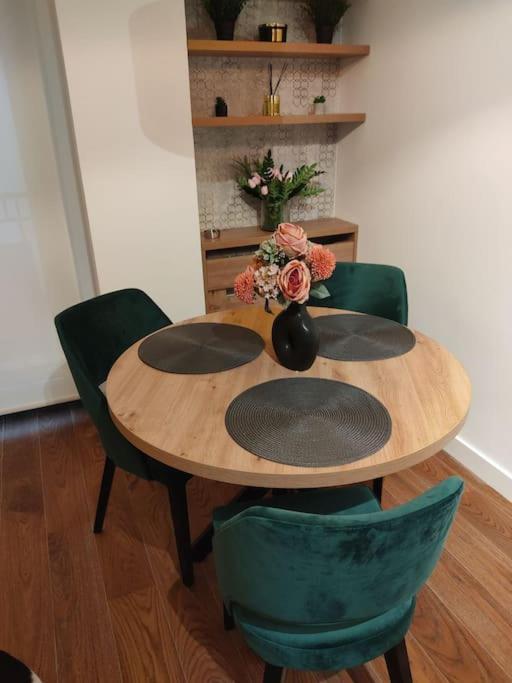 Aria Apartment *